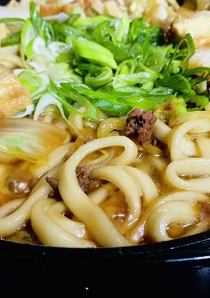 【給料日前の…すき煮うどん鍋】-レシピのメイン写真