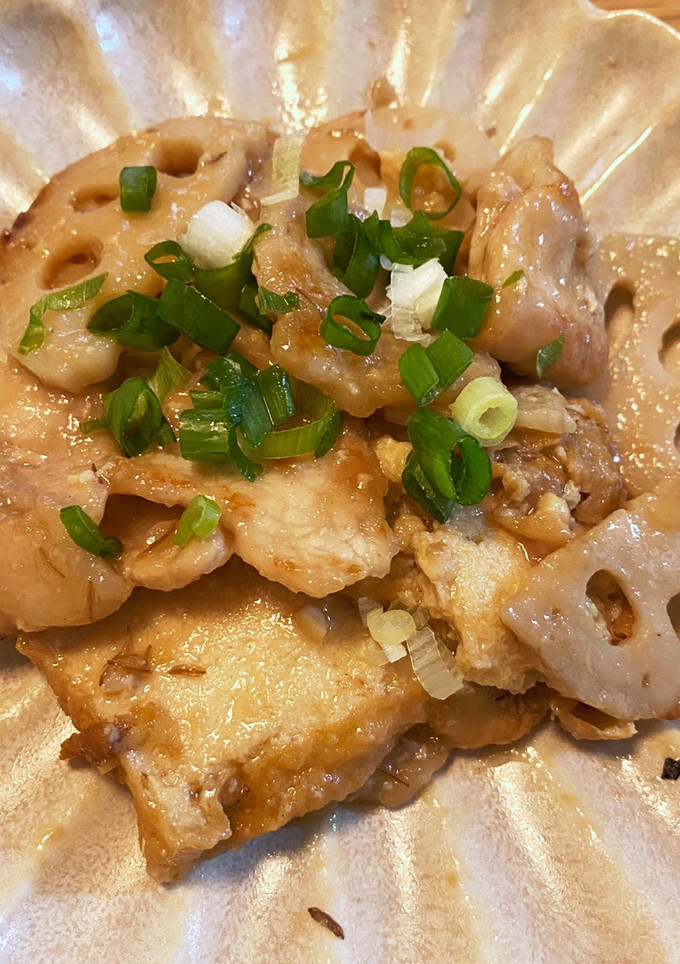 蓮根と厚揚げ、豚肉のあまから味噌炒め-レシピのメイン写真
