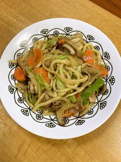 きのこたっぷり!具だくさん焼きうどん-レシピのメイン写真