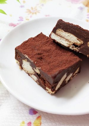 超簡単!チョコレートビスケットケーキ☆-レシピのメイン写真
