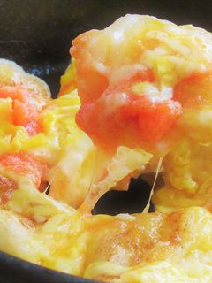 カリもっちもち焼き餅×明太チーズオムレツ-レシピのメイン写真