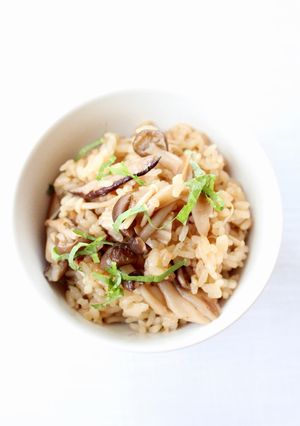 めんつゆで手軽に【キノコの炊き込みご飯】-レシピのメイン写真