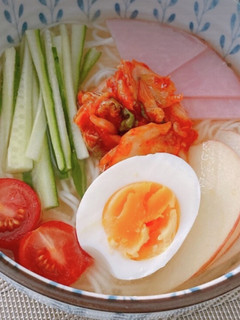 ひやむぎで、ひんやり冷麺風-レシピのメイン写真