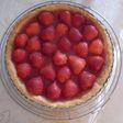 甘酸っぱいゼリーの簡単いちごタルト