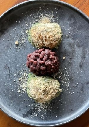 スピルリナ入りご飯　きなこ＆あんこおはぎ-レシピのメイン写真