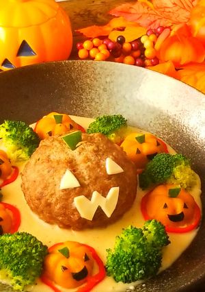 ハンバーグと南瓜のニョッキのデコおかず-レシピのメイン写真