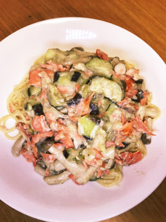 鮭と茄子としめじのクリームパスタ-レシピのメイン写真