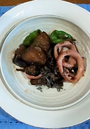 長なすの乱切りワイン炒めwith昆布添え-レシピのメイン写真