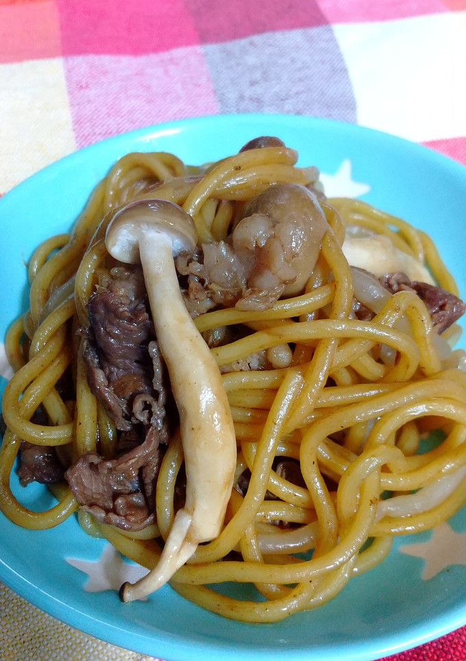 牛肉としめじの焼きそば-レシピのメイン写真
