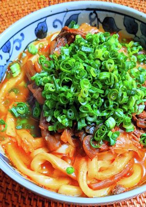 ユッケジャン煮込みうどん-レシピのメイン写真