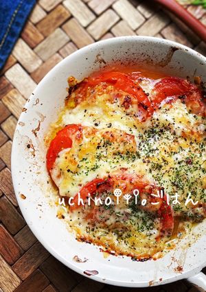 作業時間3分♪トマトとベーコンのグラタン-レシピのメイン写真