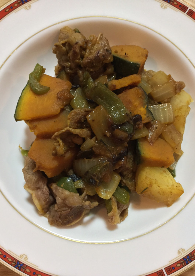 牛肉とピーマンとかぼちゃのカレー粉炒め-レシピのメイン写真