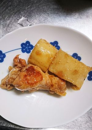 手羽元と山芋の煮物-レシピのメイン写真