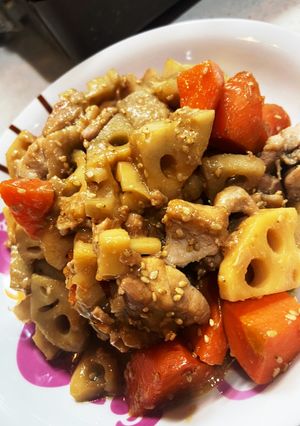 鶏肉とにんじんのごま味噌煮-レシピのメイン写真