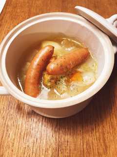 旨味ぎゅっ!ベーコンとソーセージのポトフ-レシピのメイン写真
