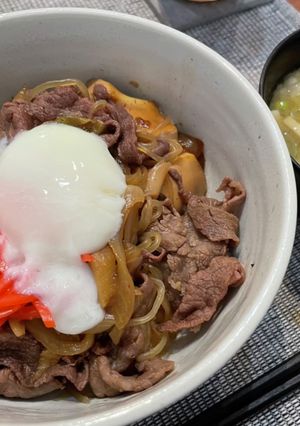 簡単！贅沢牛丼温玉のせ-レシピのメイン写真