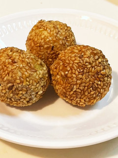 ほっこり甘いさつまいもの胡麻団子-レシピのメイン写真
