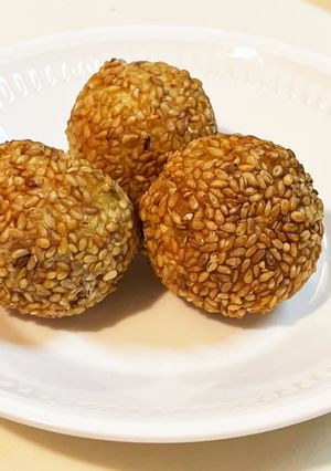 ほっこり甘いさつまいもの胡麻団子-レシピのメイン写真