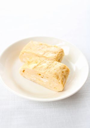 簡単に【めんつゆだし卵焼き】だし巻き卵-レシピのメイン写真