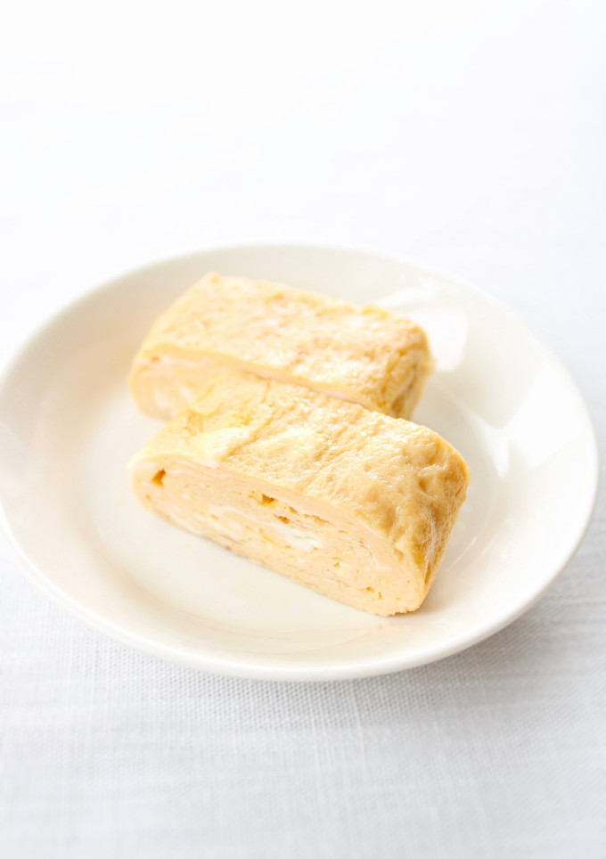 簡単に【めんつゆだし卵焼き】だし巻き卵-レシピのメイン写真