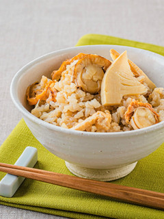 たけのことホタテの炊き込みご飯-レシピのメイン写真