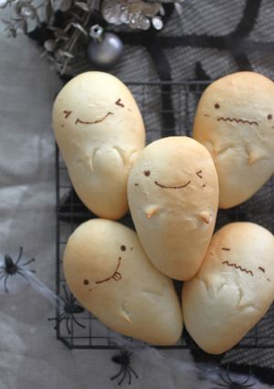 ハロウィン*かぼちゃあん入りのおばけパン-レシピのメイン写真