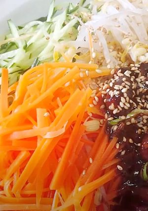 うどんで作るジャージャン麺 (炸醤面)♡-レシピのメイン写真