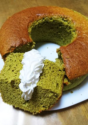 しっとりふわふわ抹茶のシフォンケーキ-レシピのメイン写真