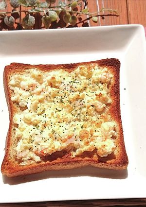 はんぺんでかさ増しエビはんのマヨトースト-レシピのメイン写真