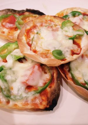 こどもも食べやすい！餃子の皮でUFOピザ-レシピのメイン写真
