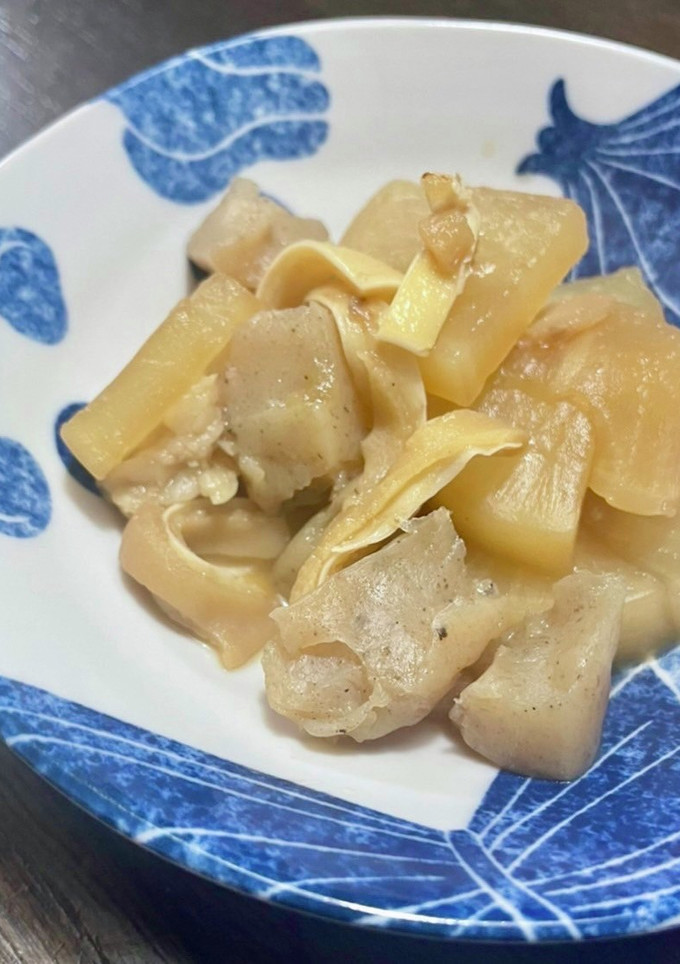 豚耳と大根とこんにゃくの煮物-レシピのメイン写真