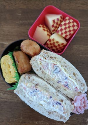 JK☆ライ麦パンサンドイッチ弁当♪-レシピのメイン写真
