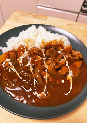 牛肉たっぷり!牛スネ肉のハッシュドビーフ-レシピのメイン写真