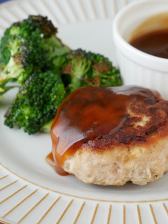 シンプル豆腐ハンバーグ~米粉で照焼ソース-レシピのメイン写真