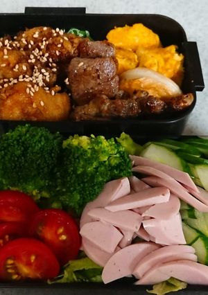 お弁当盛り付け(4)-レシピのメイン写真