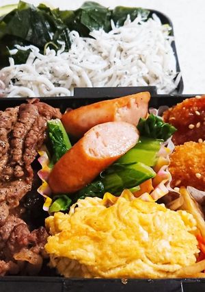 お弁当盛り付け(13)-レシピのメイン写真