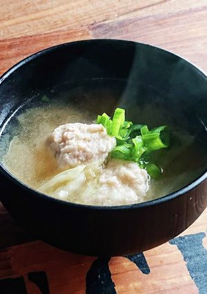 ほっこり★鶏だんごとキャベツの味噌汁-レシピのメイン写真