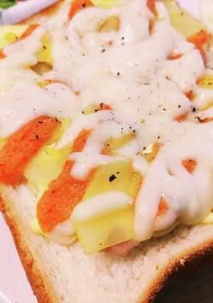明太ポテマヨベーコンピザトースト-レシピのメイン写真