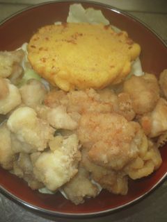 米粉を使った「鶏もも肉唐揚げ&揚げ卵」-レシピのメイン写真