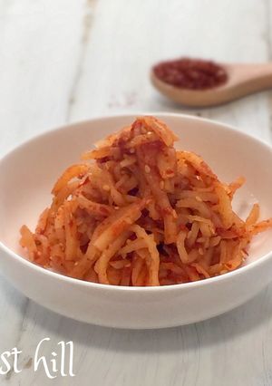 大根の和え物(ビビンバに入っている大根)-レシピのメイン写真