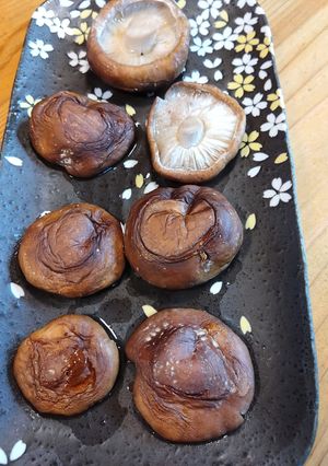 旨味たっぷり　焼きシイタケ-レシピのメイン写真