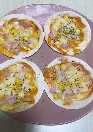 餃子の皮で簡単ピザ-レシピのメイン写真