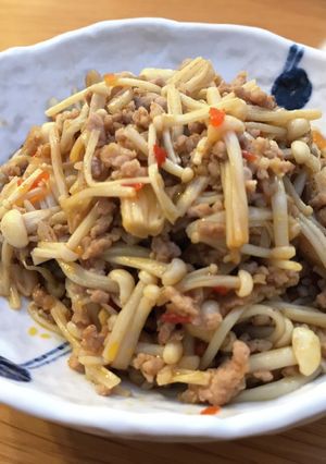 ご飯がすすむ！旨辛えのきそぼろ-レシピのメイン写真