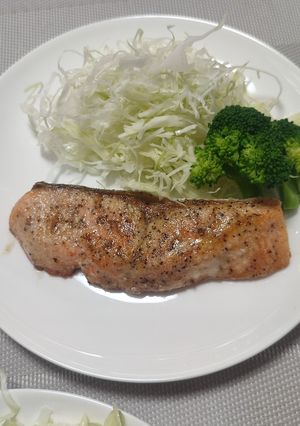 米粉でアッサリ♪鮭のムニエル-レシピのメイン写真