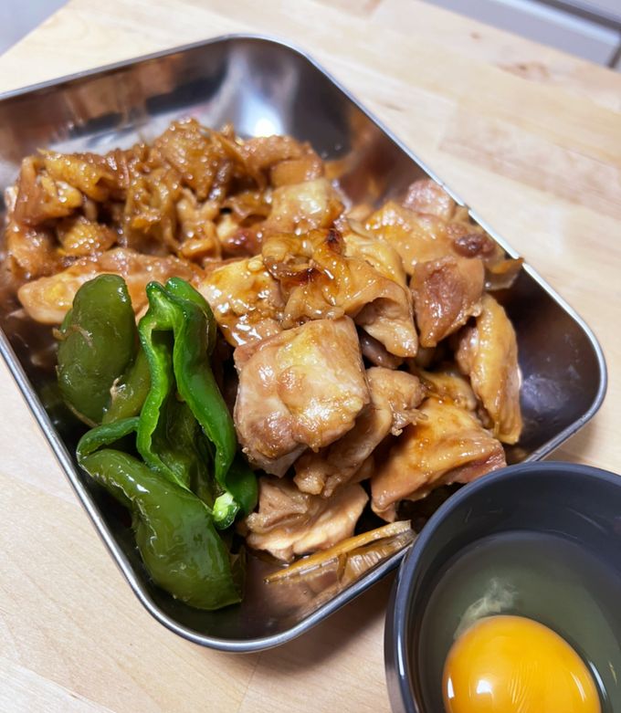 ニンニクたっぷり☆竜鳳風鶏肉と鶏皮の甘煮 by モモとミルキィ