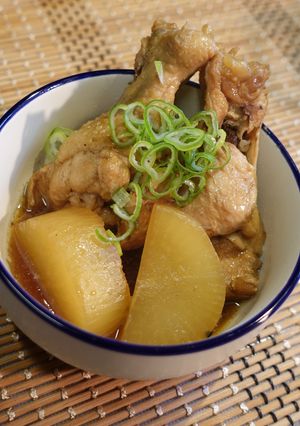 ほったらかしで完成！鶏肉と大根のポン酢煮-レシピのメイン写真