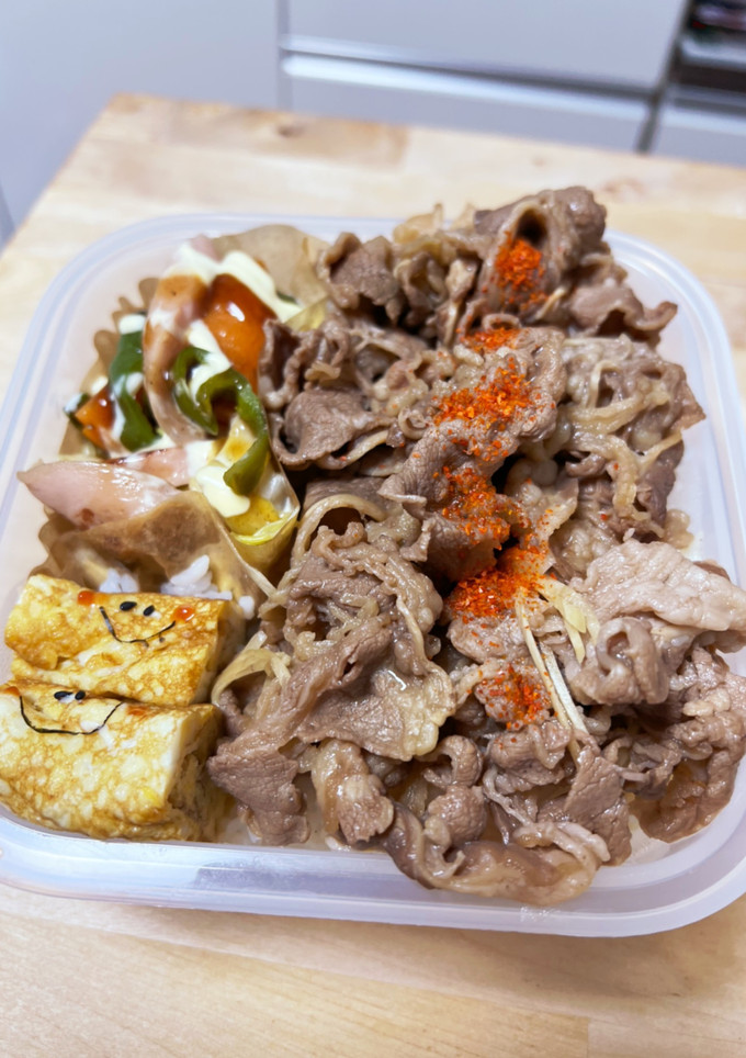 作り置きを使った☆つゆだく！！牛丼風弁当-レシピのメイン写真