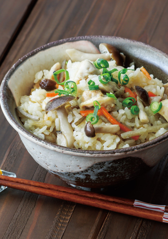 鰹と糀の旨味だし鶏ももの炊き込みご飯-レシピのメイン写真