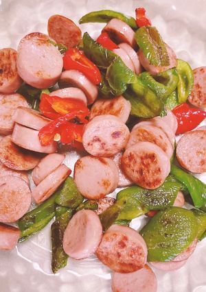 ピーマンと魚肉ソーセージ炒め-レシピのメイン写真