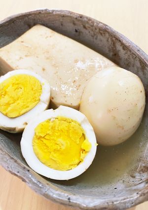 簡単！湯豆腐と煮卵(味付けは塩のみ)-レシピのメイン写真